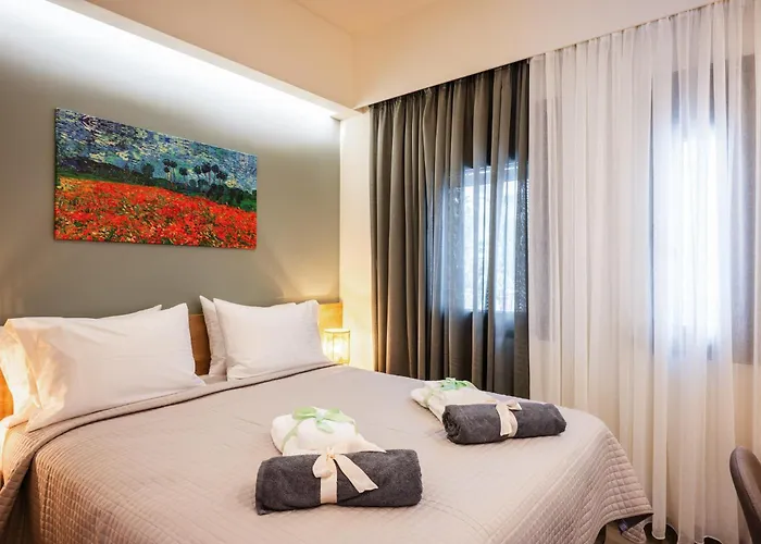 Clio - Newly Renovated With Parking Апартаменты Ханья